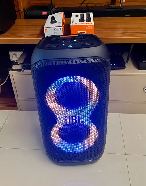 JBL party speaker for karaoke nights